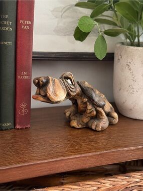 Hound Dog Figurine  1984 Beasties Of The Kingdom By John Raya
